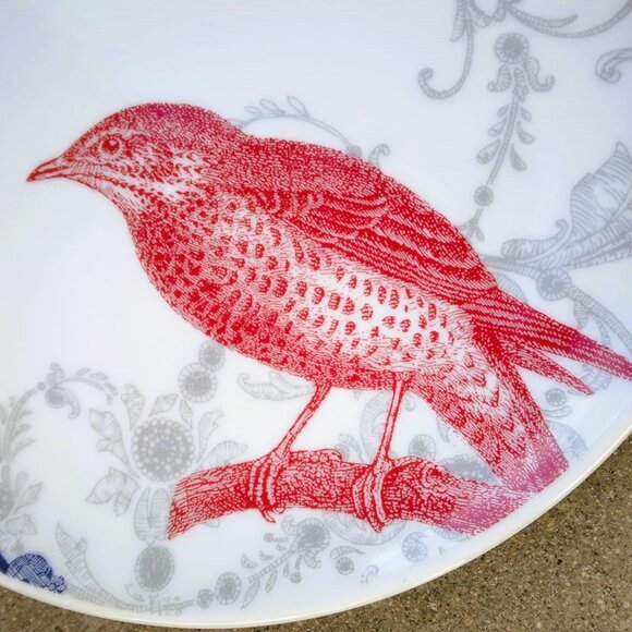 Lovely Set of 4 Porcelain Hand Painted Enameled Plates with Arabesques/ Red Song - Picture 7 of 15